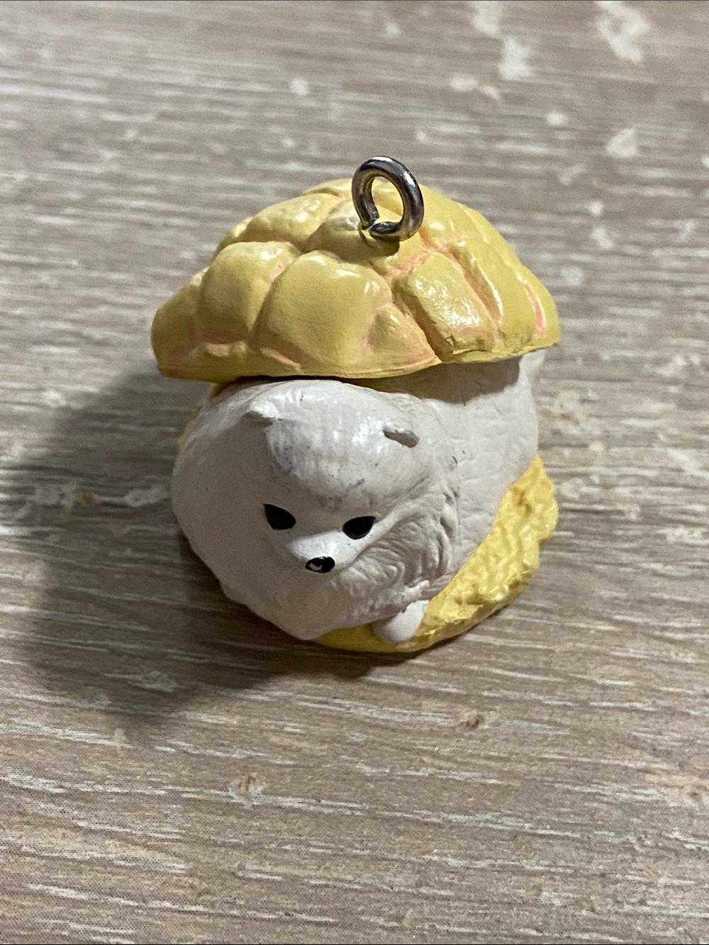 Gashapon Bandai Inupan Returns Dog In Bread Costume Capsule White Pomeranian
